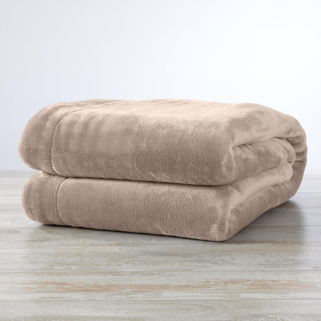 Kinsley Velvet Plush Sherpa Blanket