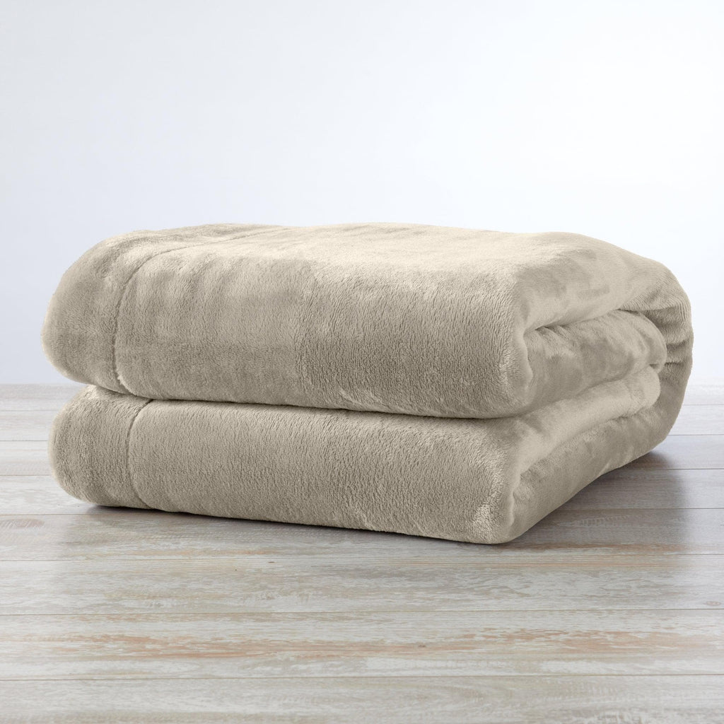 Kinsley Velvet Plush Sherpa Blanket