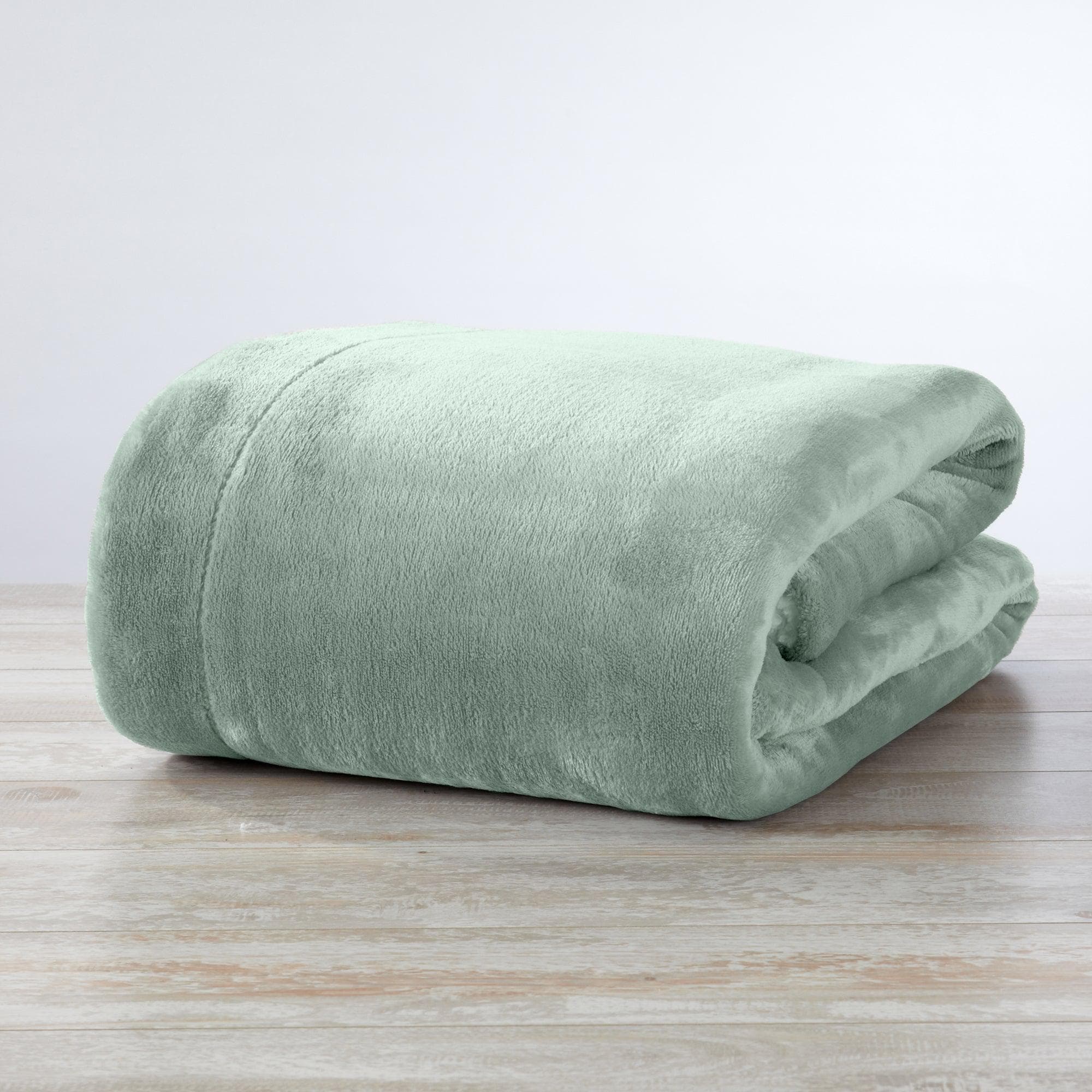 Kinsley Velvet Plush Sherpa Blanket