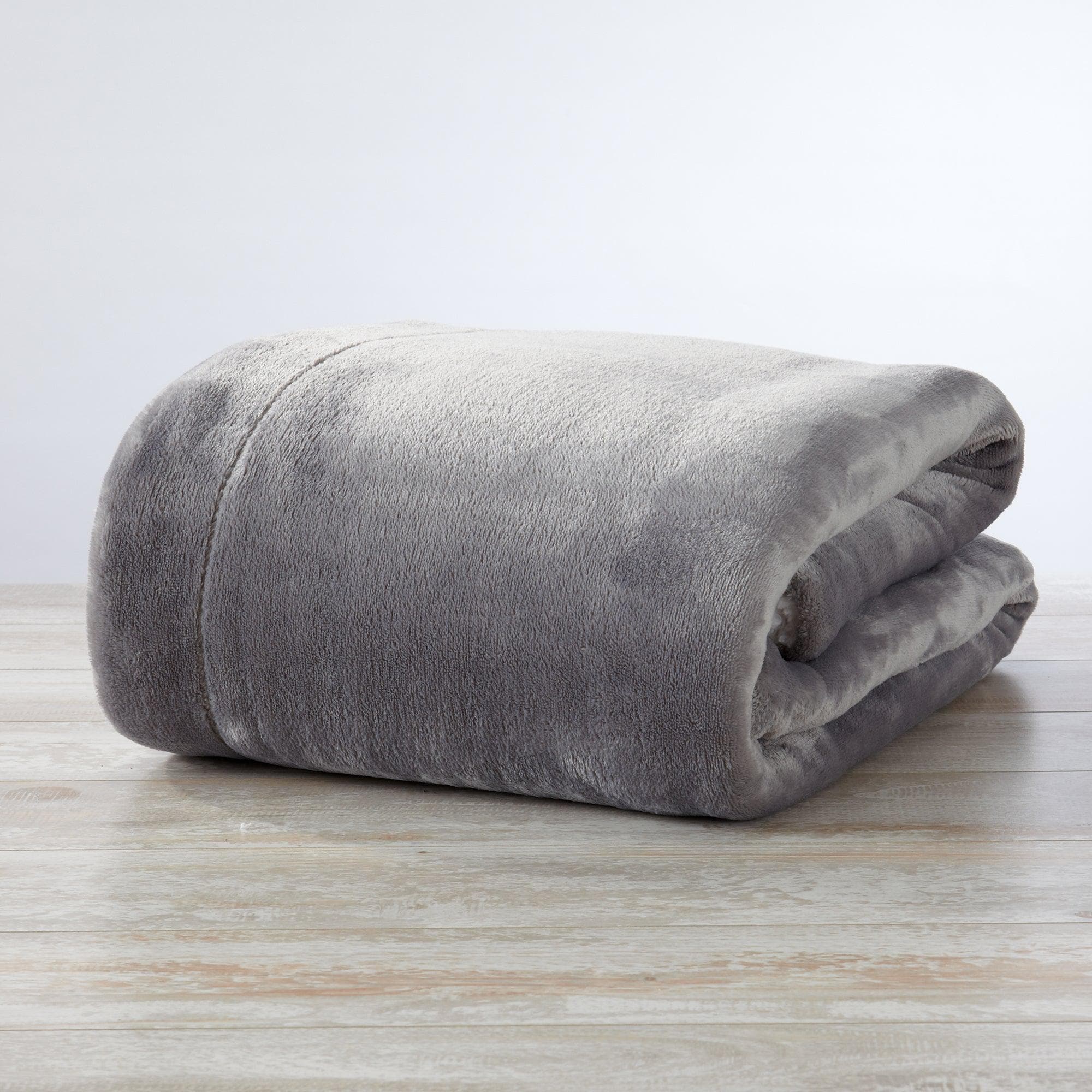 Kinsley Velvet Plush Sherpa Blanket