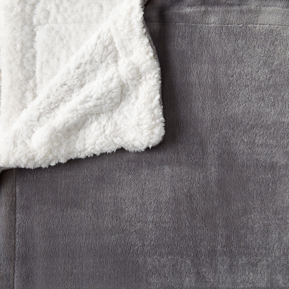 Kinsley Velvet Plush Sherpa Blanket