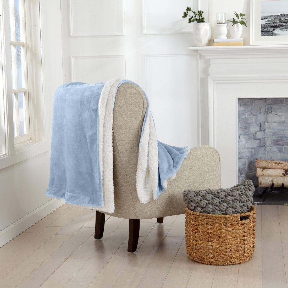 Kinsley Velvet Plush Sherpa Blanket