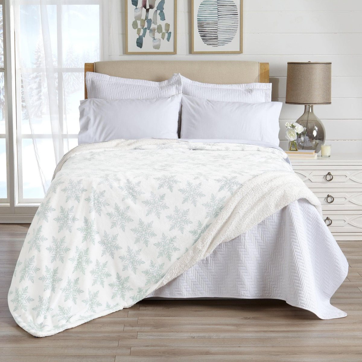Kinsley Velvet Plush Sherpa Blanket