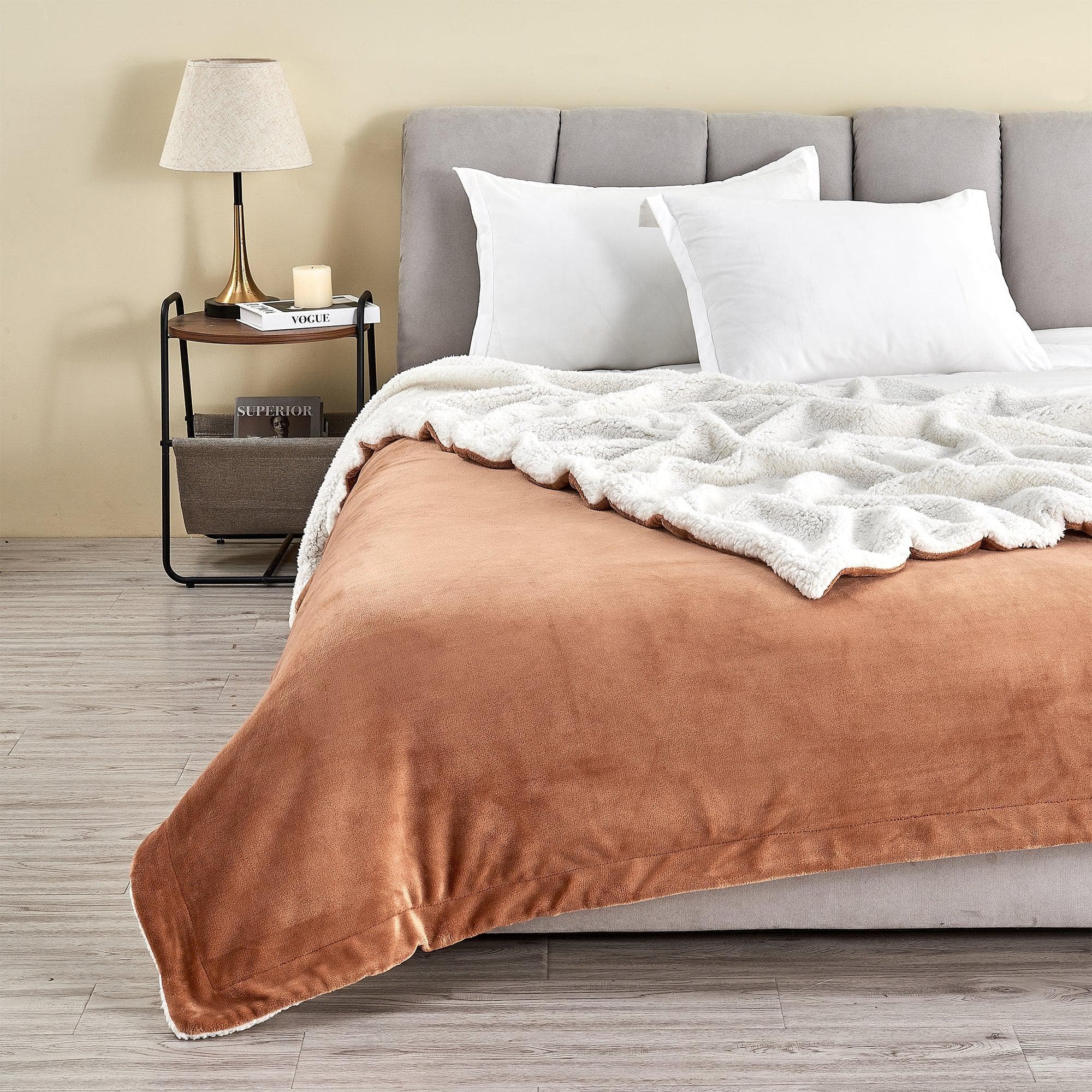 Kinsley Velvet Plush Sherpa Blanket