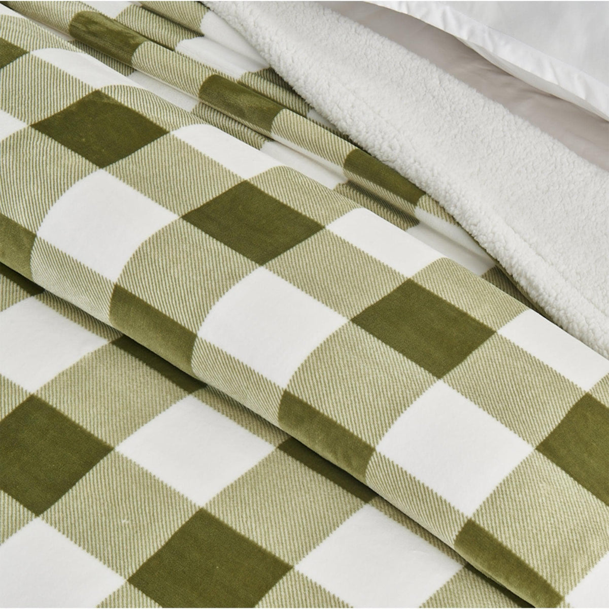 Kinsley Velvet Plush Sherpa Blanket