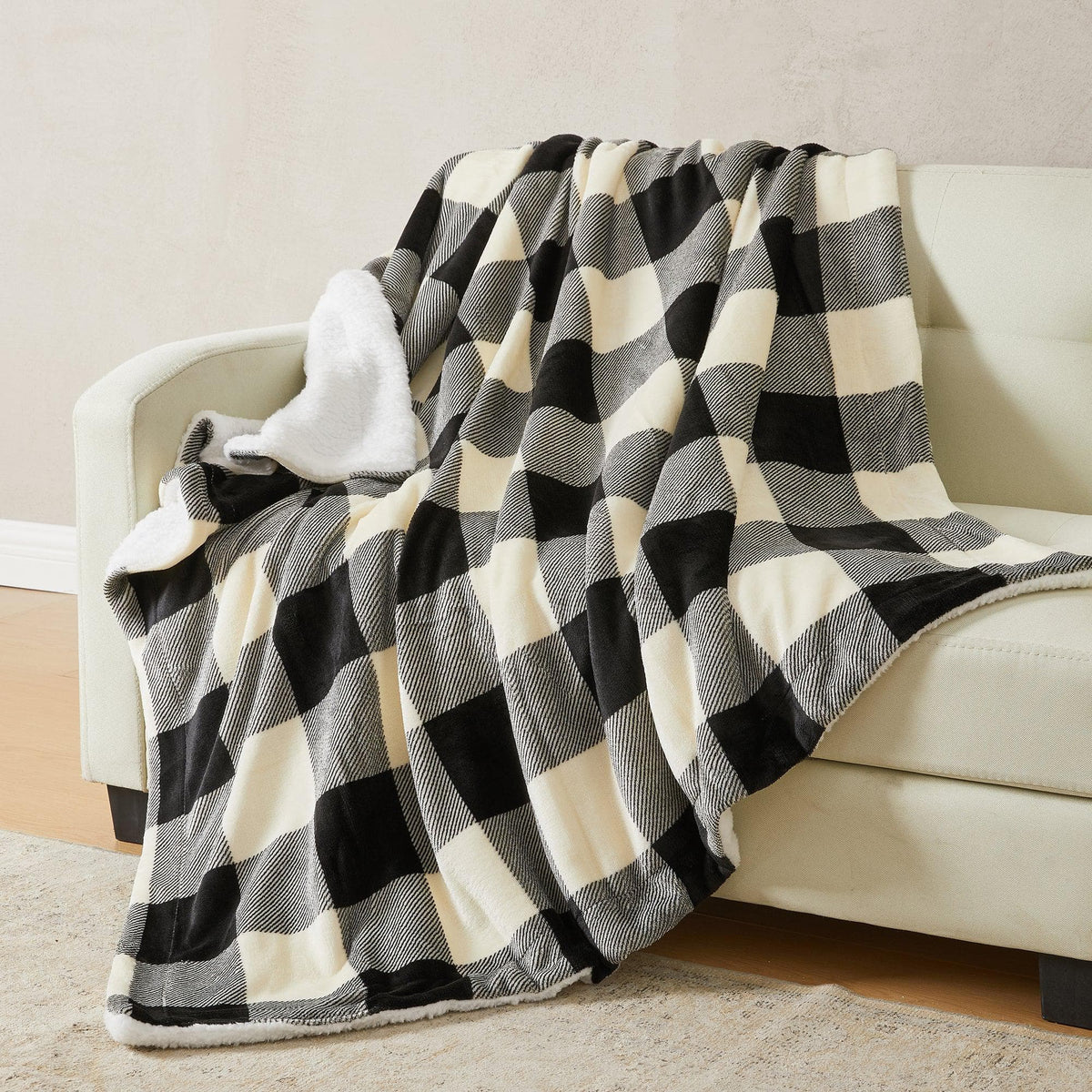 Kinsley Velvet Plush Sherpa Blanket